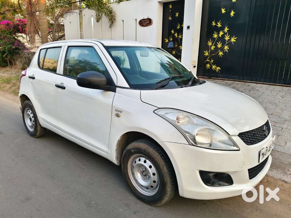 Maruti Suzuki Swift 2011-2014 Lxi, 2012, Petrol