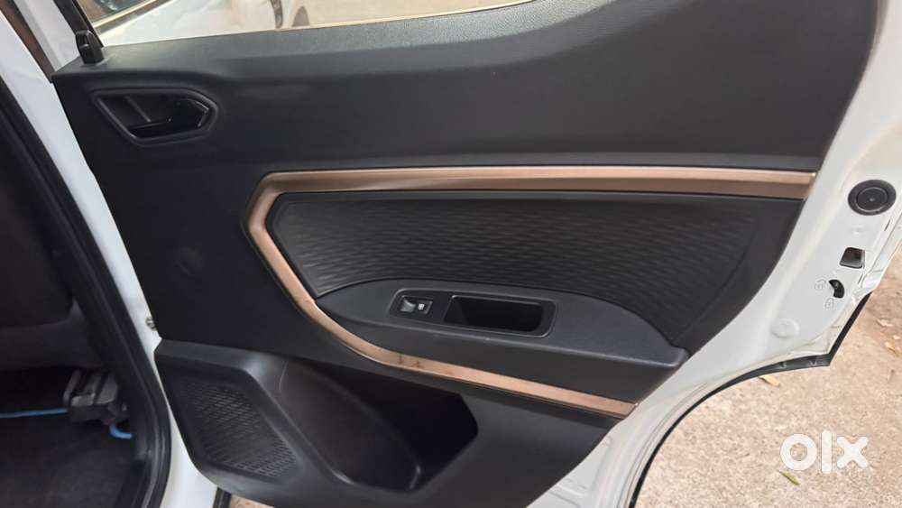 Renault Kiger Rxt, 2021, Petrol