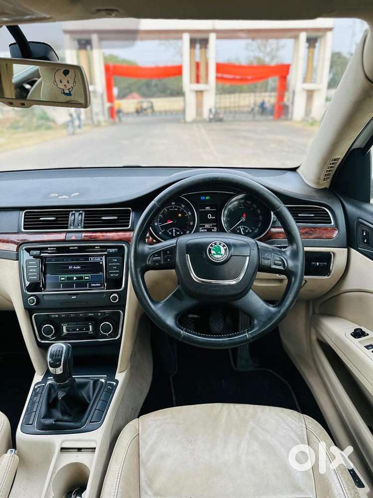 Skoda Superb 2012 Petrol Well Maintained