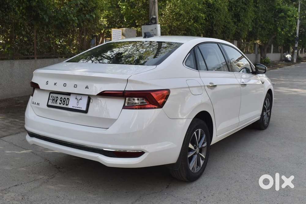 Skoda Slavia 1.0 Tsi Style At, 2022, Petrol