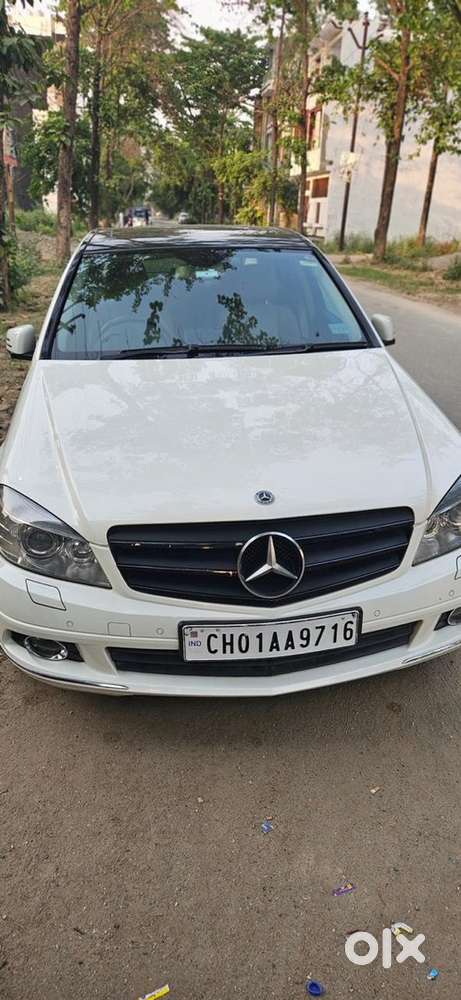 Mercedes-benz C Class 2010 Petrol