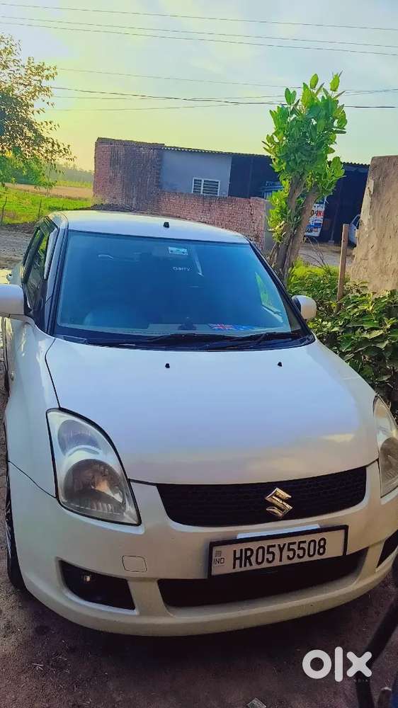 Maruti Suzuki Swift 2009 Petrol 140000 Km Driven