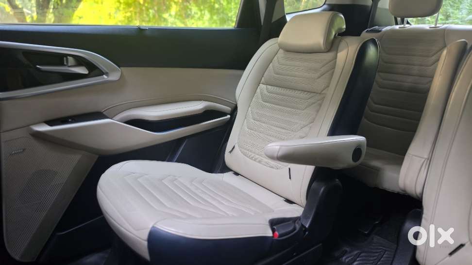 Kia Carens 1.5 Luxury Plus Turbo 6 Str, 2022, Petrol