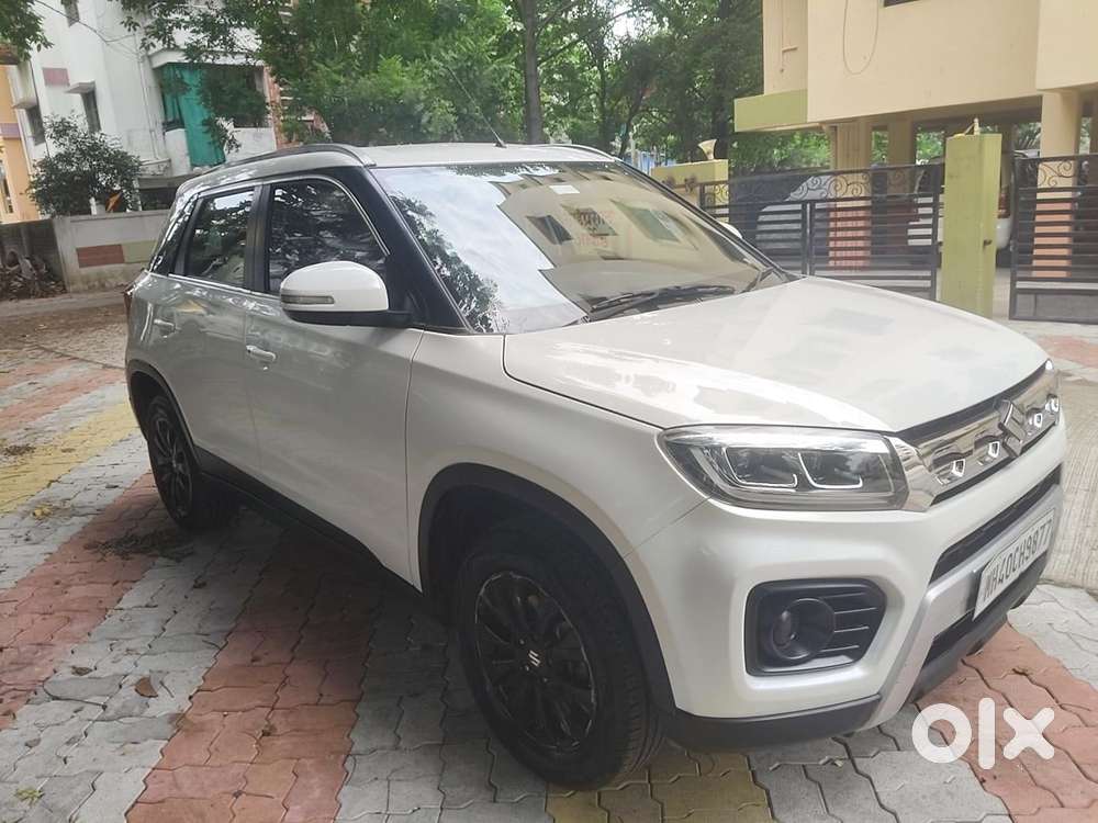 Maruti Suzuki Brezza 1.5 Zxi Plus Smart Hybrid, 2022, Petrol
