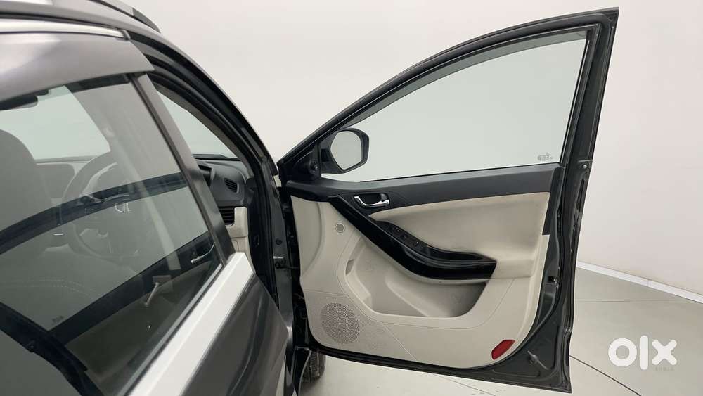 Tata Nexon 1.2 Revotron Xz Plus (s), 2021, Petrol