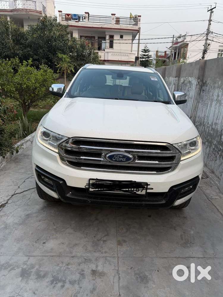 Ford Endeavour 2017 Diesel 92000 Km Driven