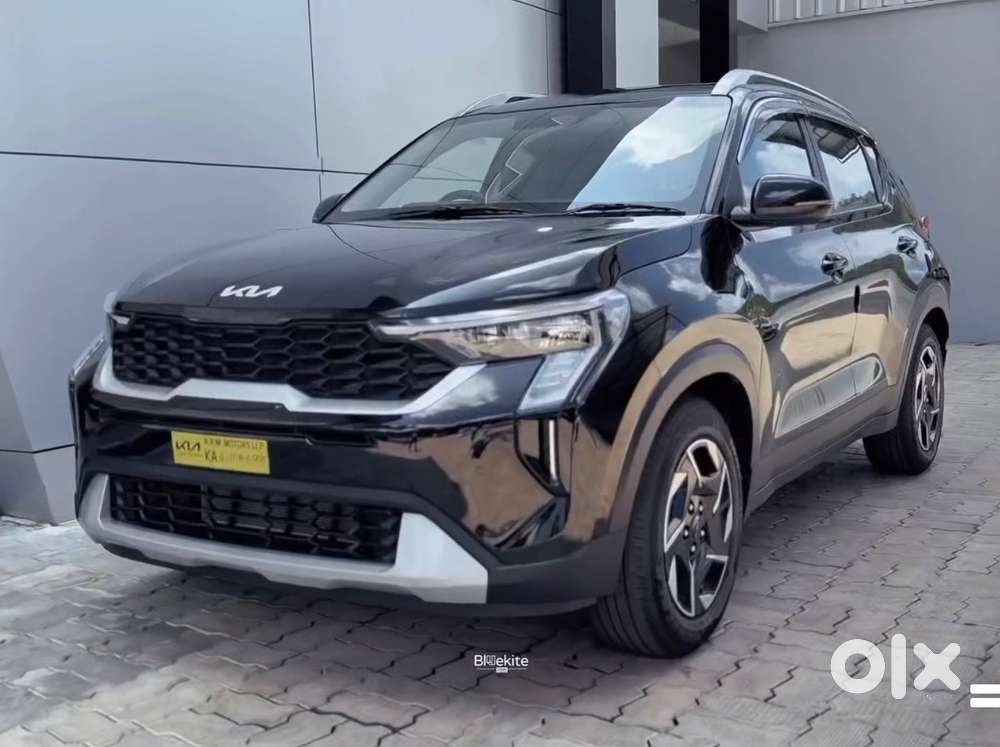 Kia Sonet 2025 Petrol Well Maintained