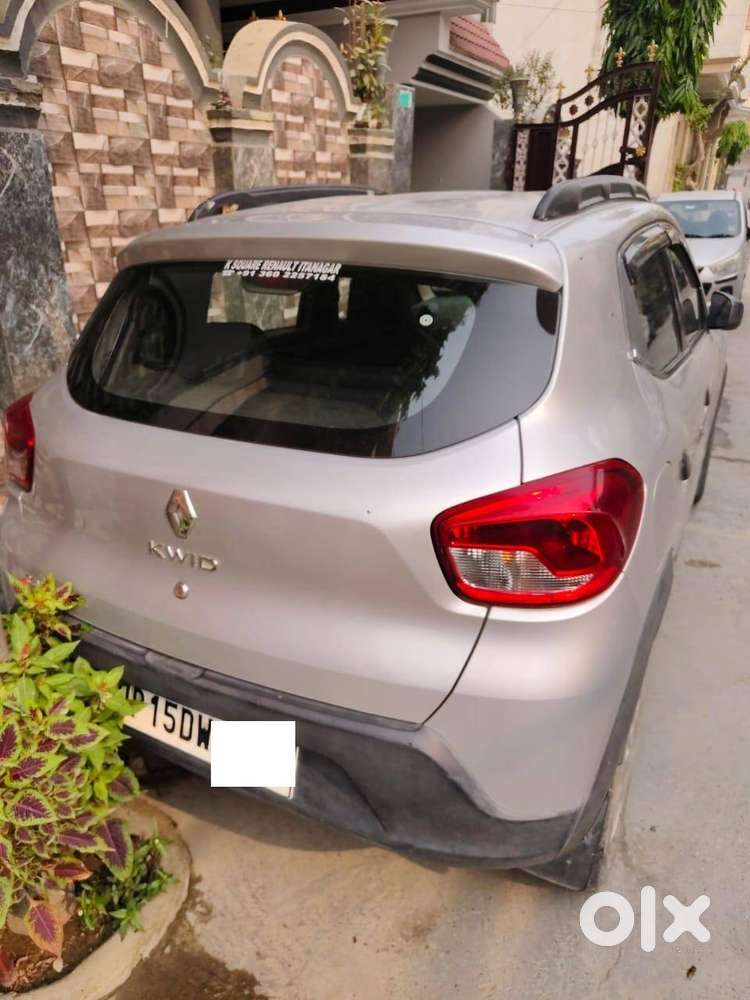 Renault Kwid  .8 Rxt Mannual  Sept 2016