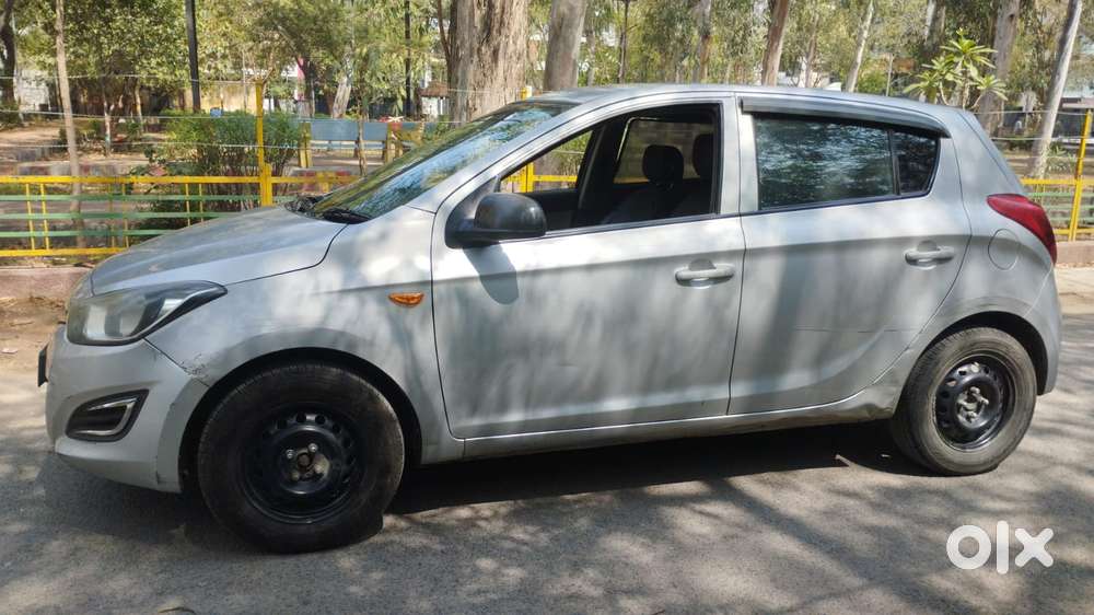 Hyundai I20 2012-2014 Magna Optional 1.2, 2013, Cng & Hybrids