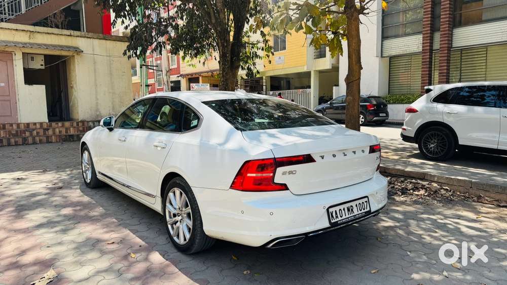 Volvo S90 2018 Diesel 38000 Km Driven