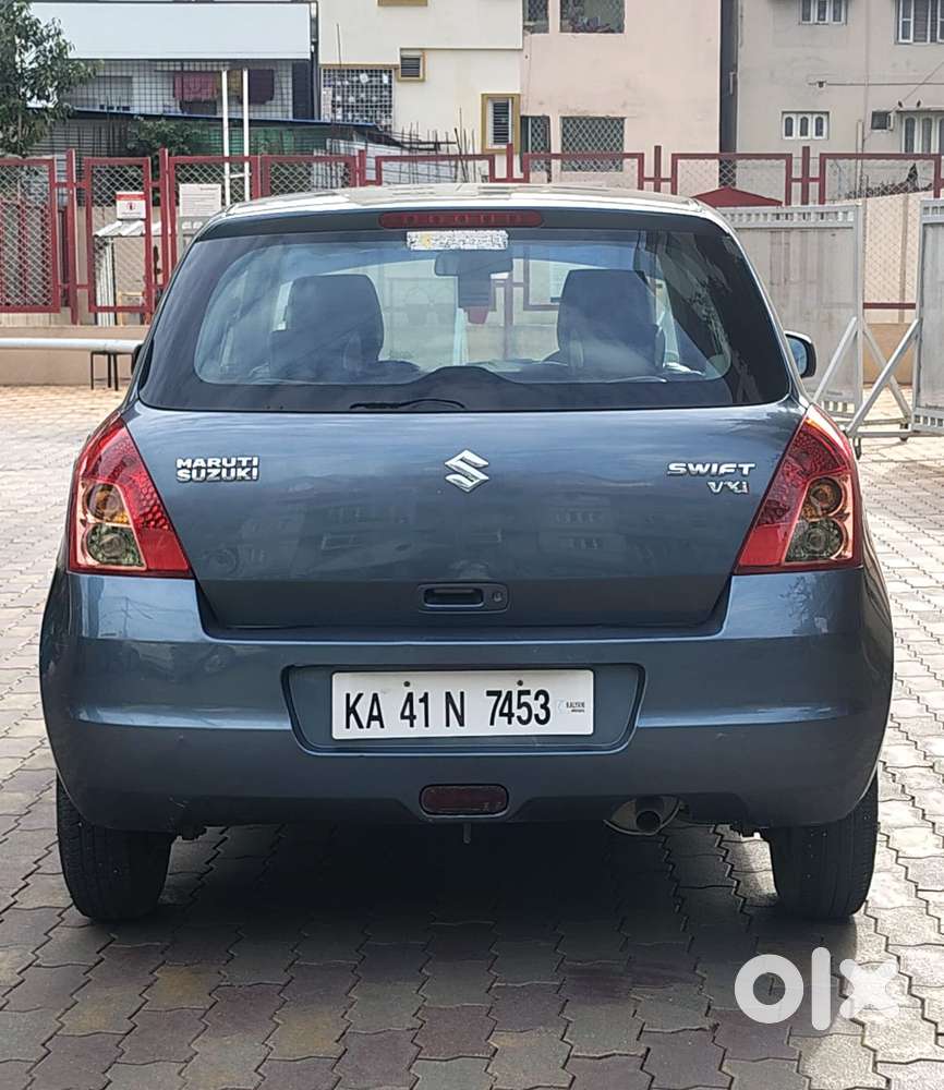 Maruti Suzuki Swift Vxi Glory Limited Edition, 2011, Petrol