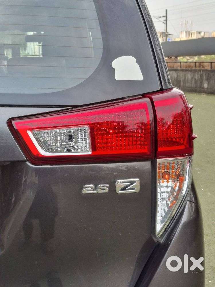 Toyota Innova Crysta 2.8z Automatic, 2018, Diesel