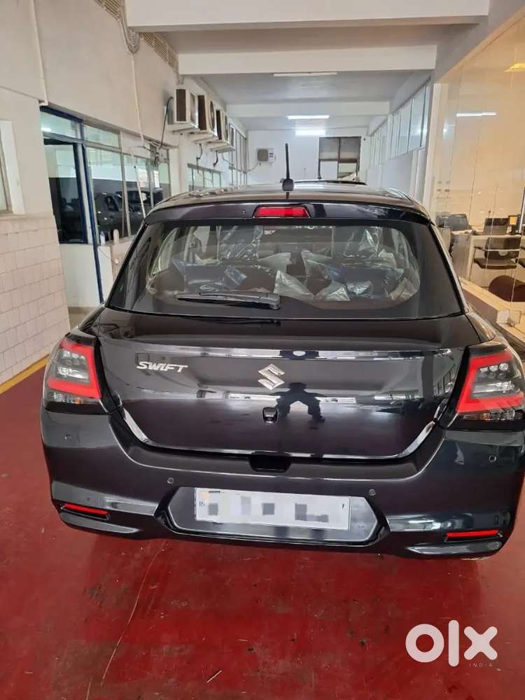 Maruti Suzuki Swift 2026 Petrol 569 Km Driven