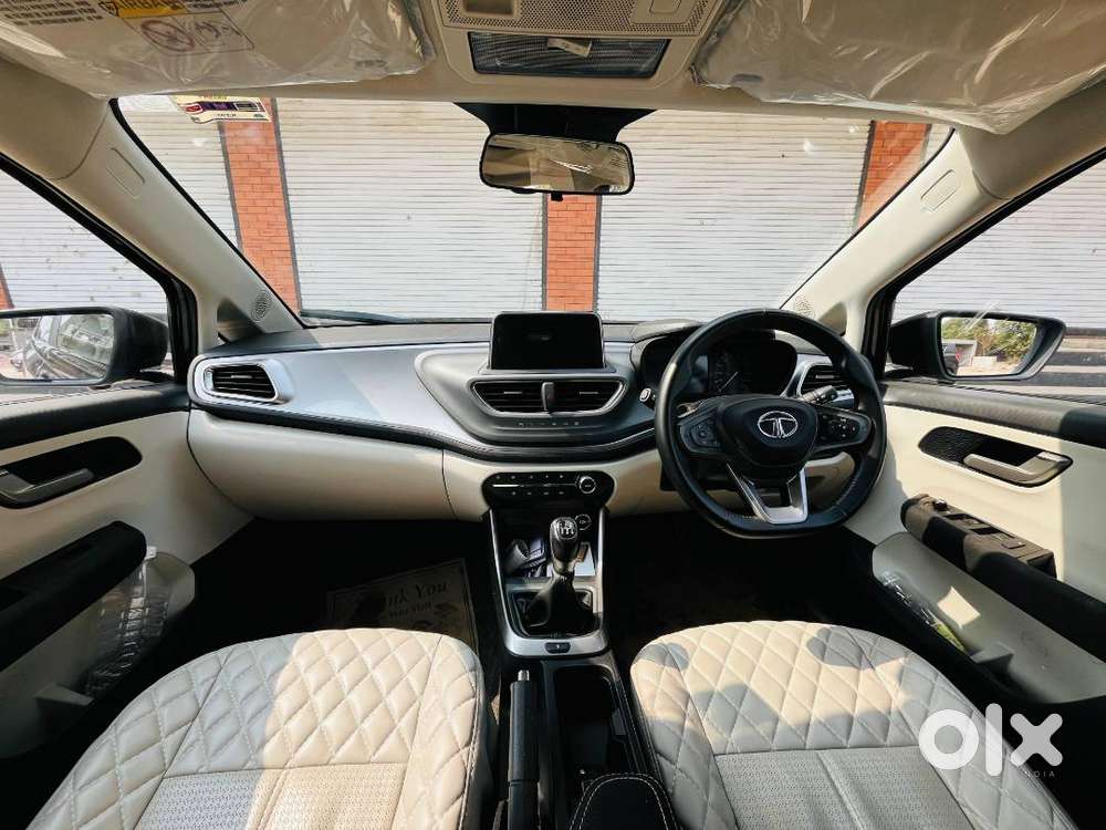 Altroz 2023 Turbo Top