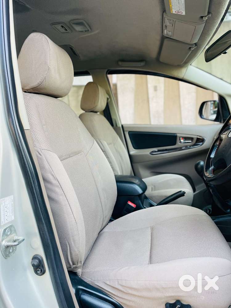 Toyota Innova 2.5 Vx 8 Str, 2015, Diesel