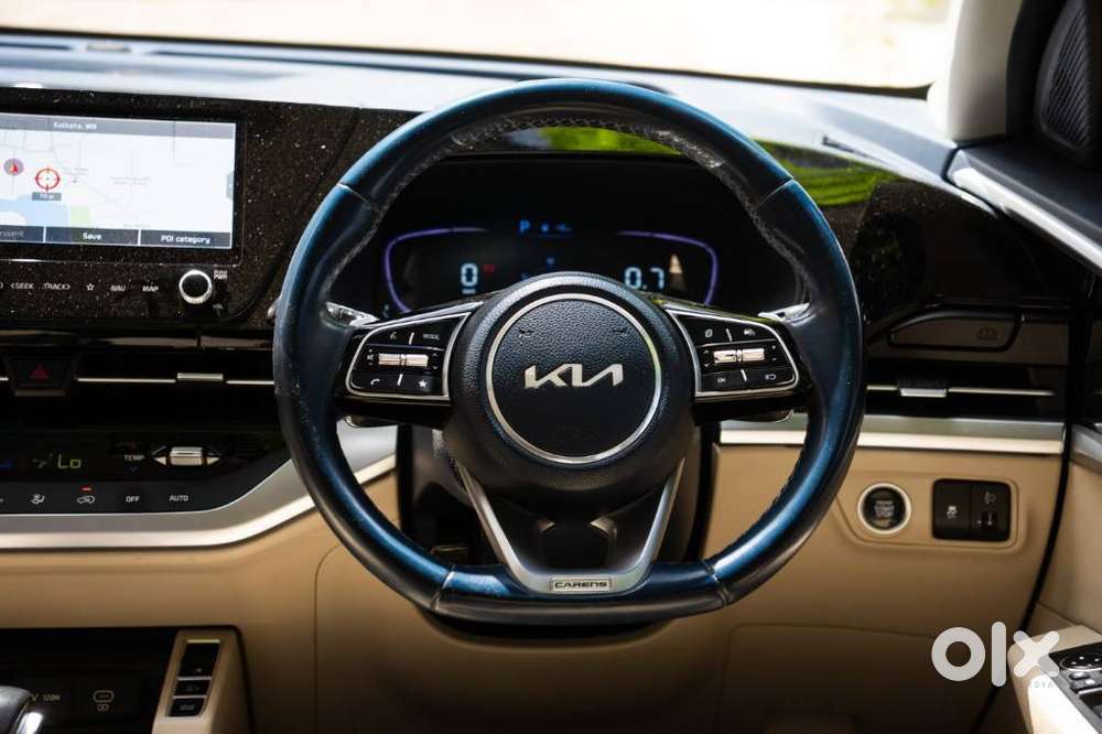Kia Carens Luxury (o)1.5 Diesel At 7 Str, 2022, Diesel