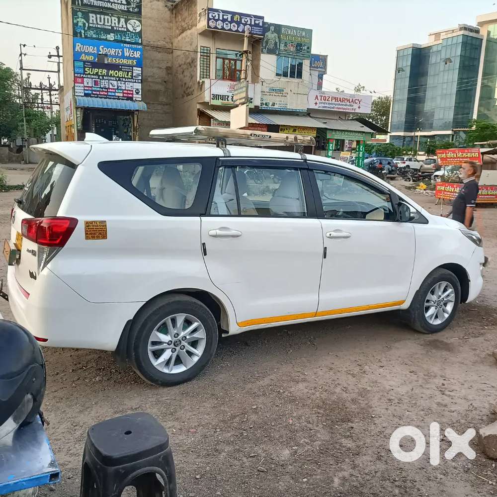 Toyota Innova Crysta Diesel 2017