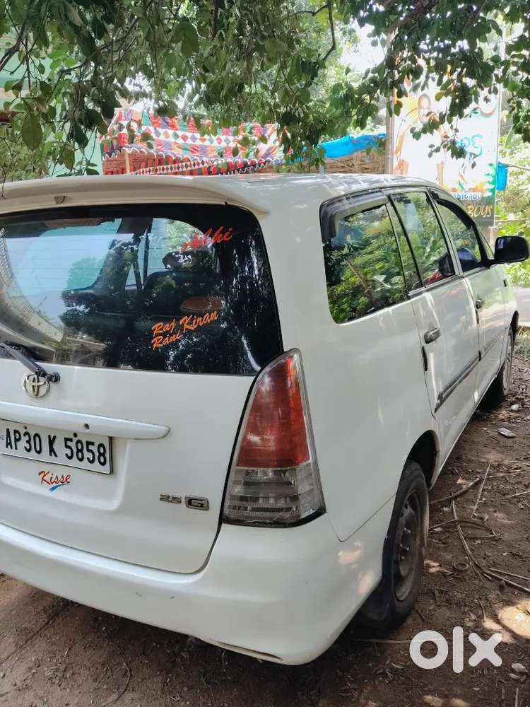 Toyota Innova 2.5 G1 2010