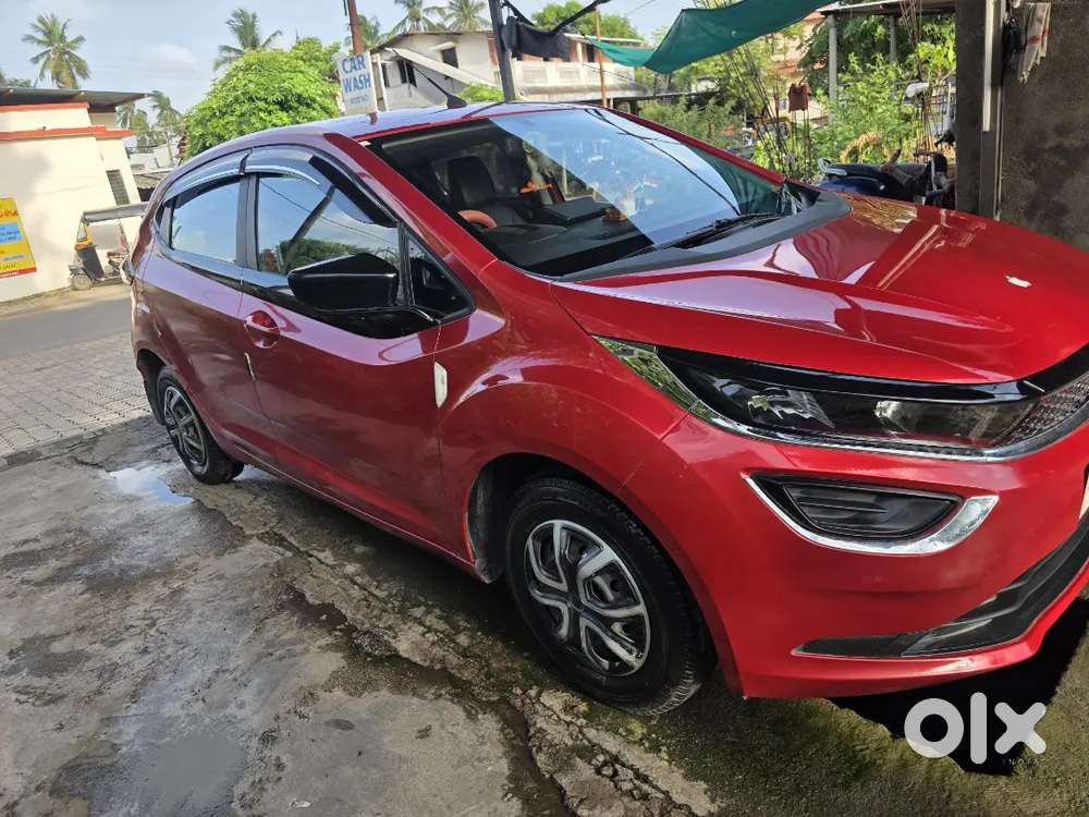 Tata Altroz 2022 Petrol 24555 Km Driven