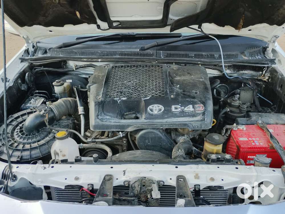 Toyota Fortuner 3.0 4x2 Automatic, 2012, Diesel