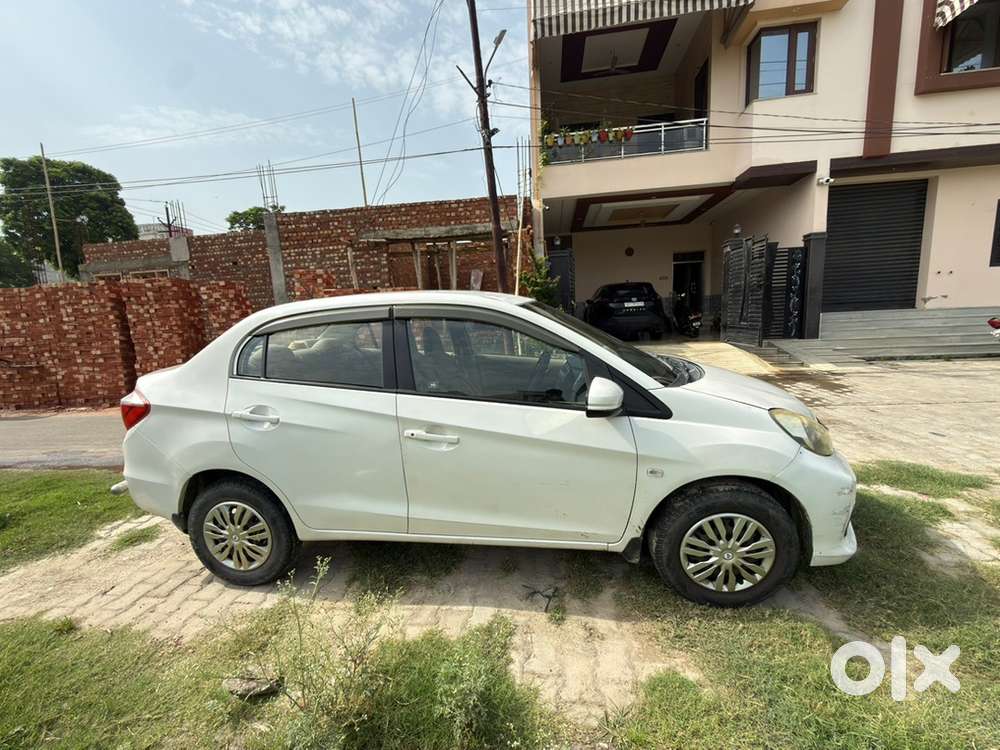 Honda Amaze Petrol 2017