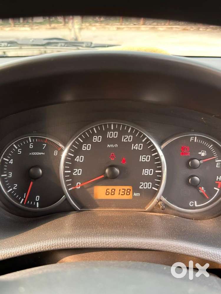 Maruti Suzuki Swift 2011 Petrol Well Maintained