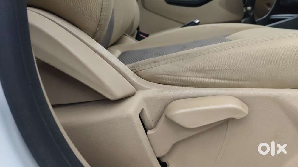 Ford Figo Aspire Titanium, 2016, Petrol