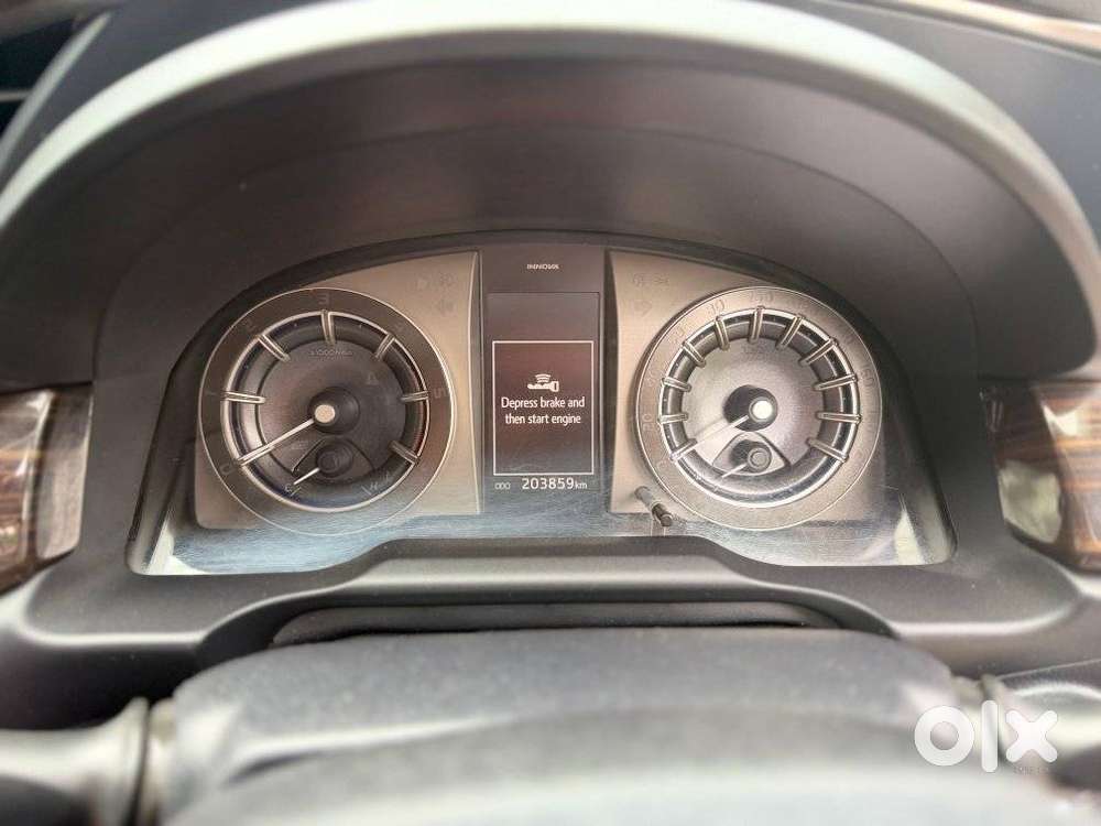 Toyota Innova Crysta 2.8z Automatic, 2018, Diesel