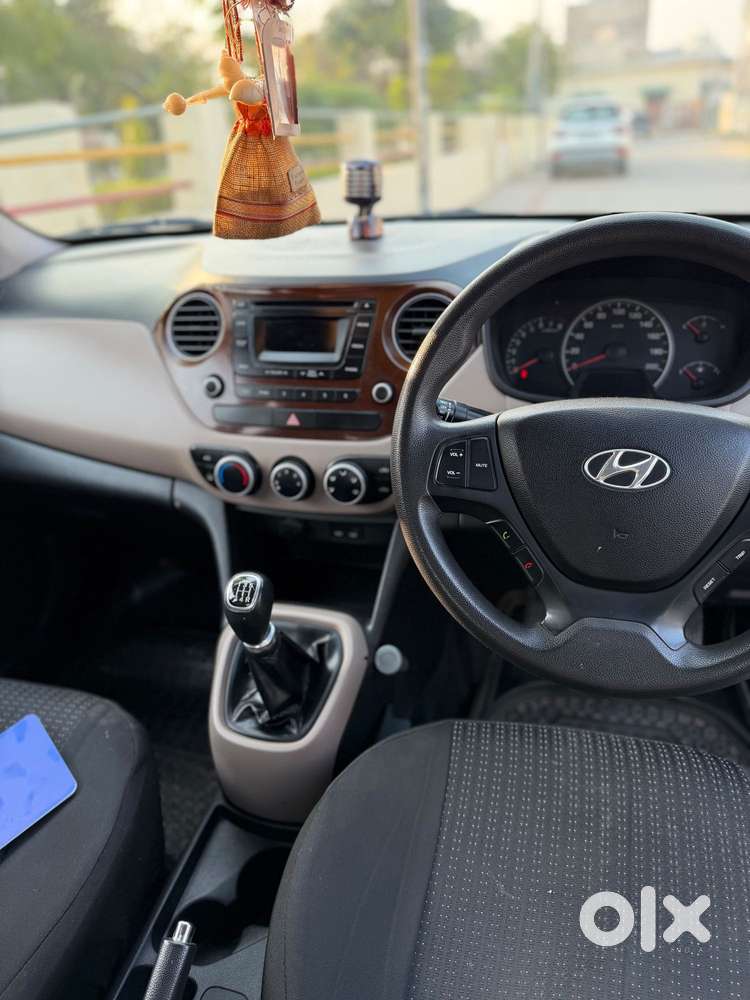 Hyundai Grand I10 Sportz 1.2 Kappa Vtvt, 2015, Petrol