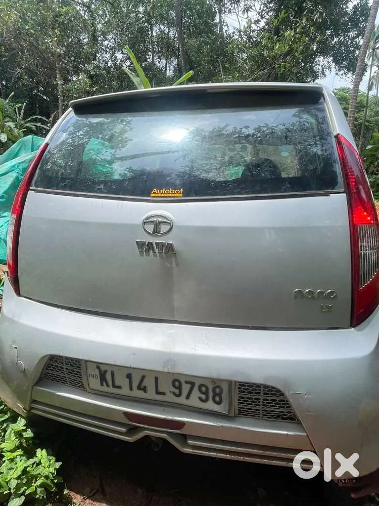 2nd Owner Tata Nano Xe 2012 Petrol  Argent Sale Money Problem