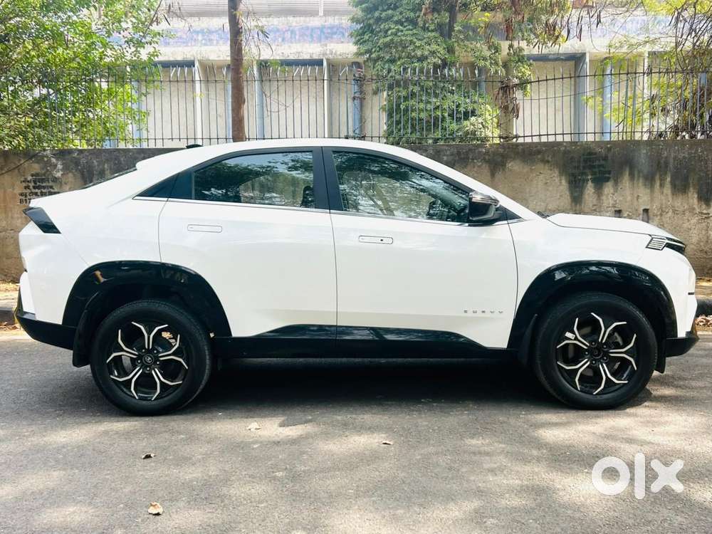 Tata Curvv, 2025, Petrol