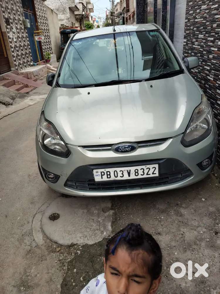 Ford Figo 2010 Petrol Manual