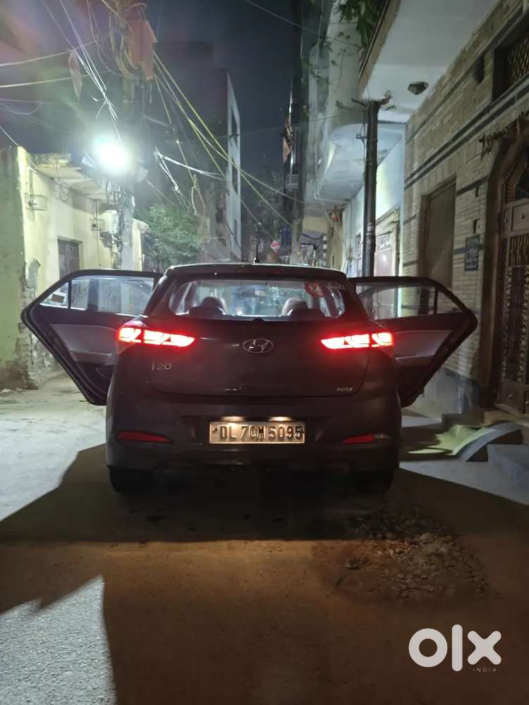 Hyundai I20 2016 Cng & Hybrids 66000 Km Driven 2016 December Month