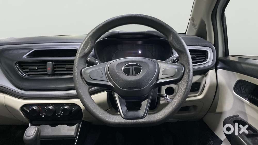 Tata Altroz Xe Cng, 2024, Cng & Hybrids