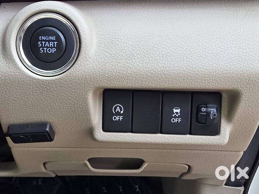 Toyota Rumion V Mt, 2024, Petrol