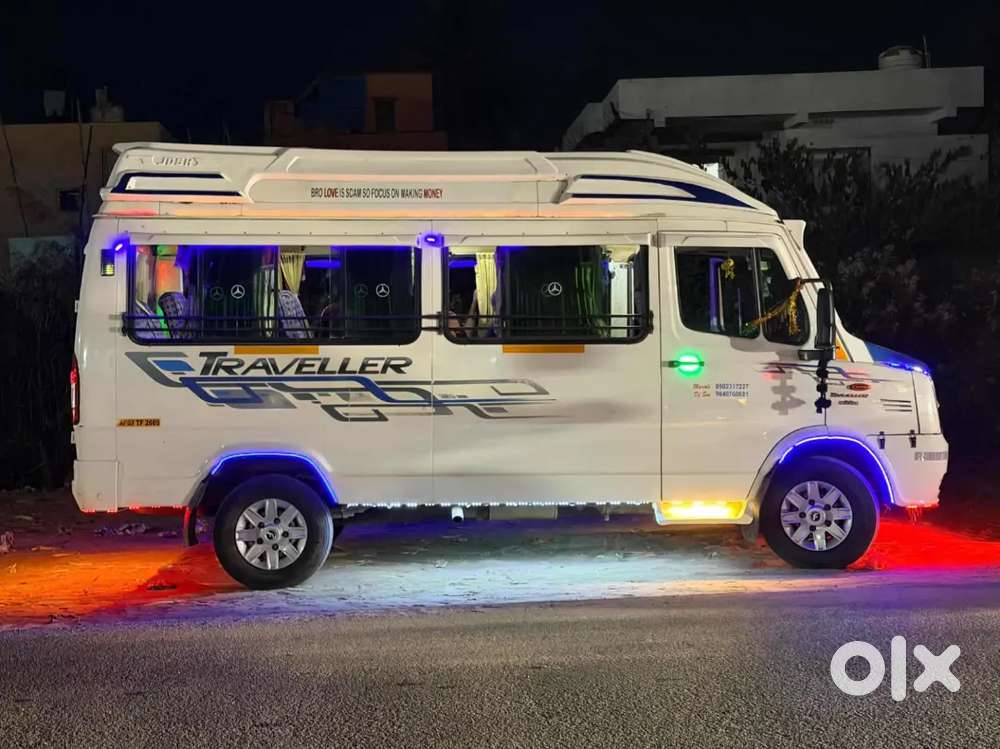 Force Motors Tempo Traveller 2017 Variant 12 Str