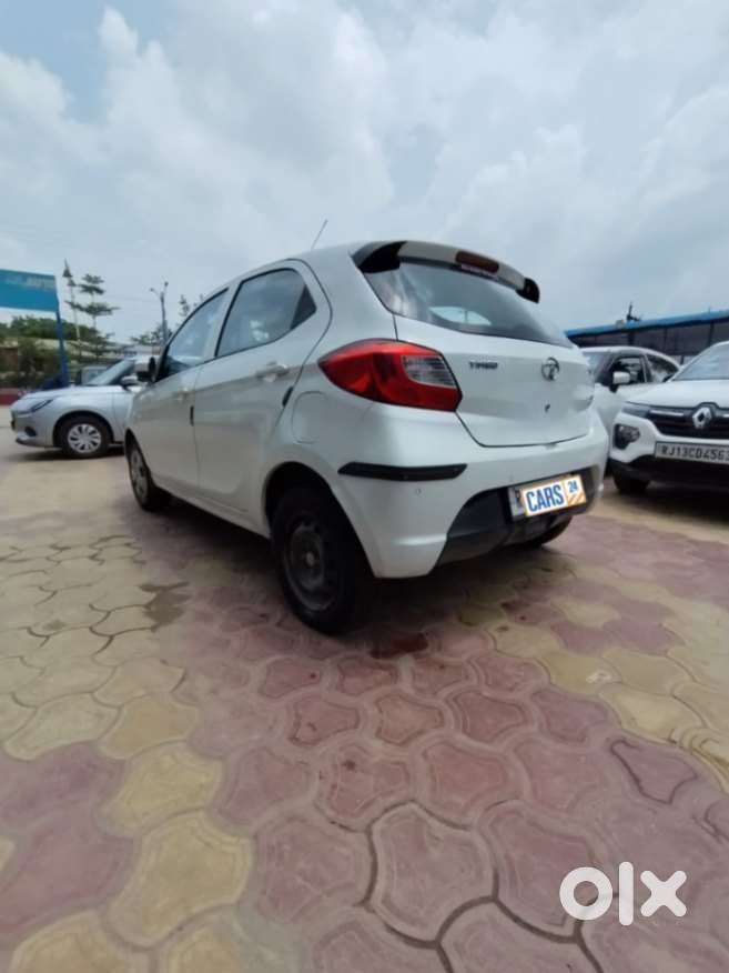 Tata Tiago 1.2 Revotron Xm, 2019, Petrol