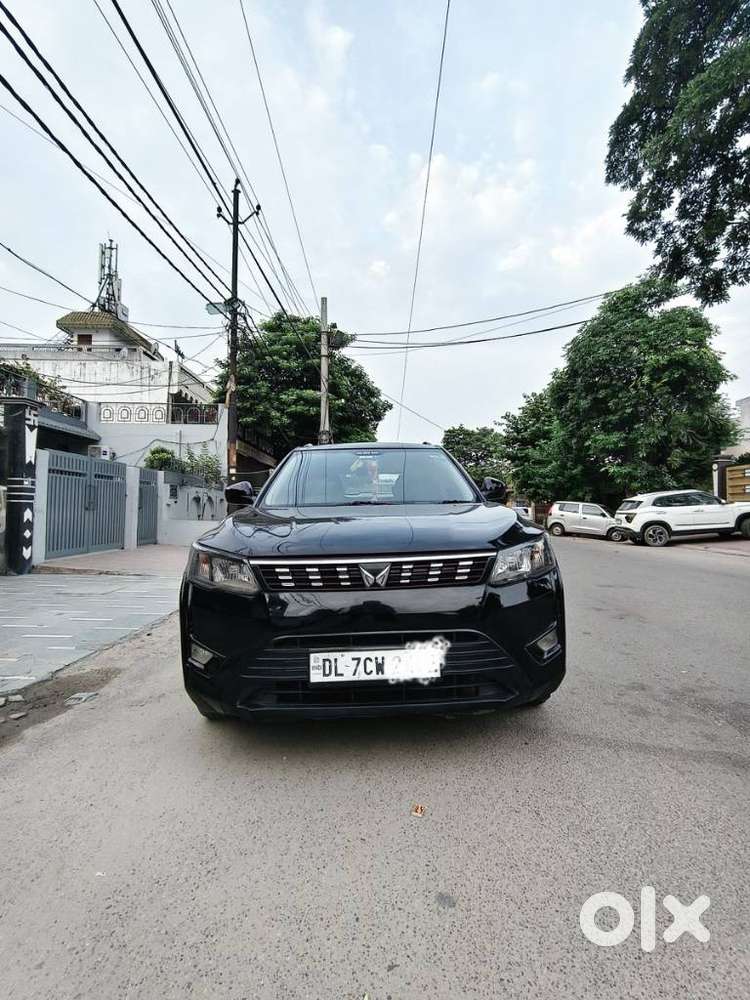 Mahindra Xuv300 W6, 2024, Petrol
