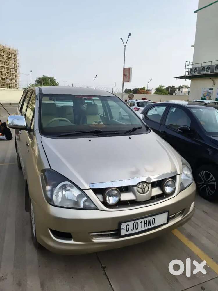 Toyota Innova 2007 Diesel 298000 Km Driven