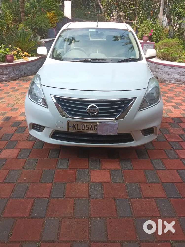 Nissan Sunny 2013 Petrol Well Maintained