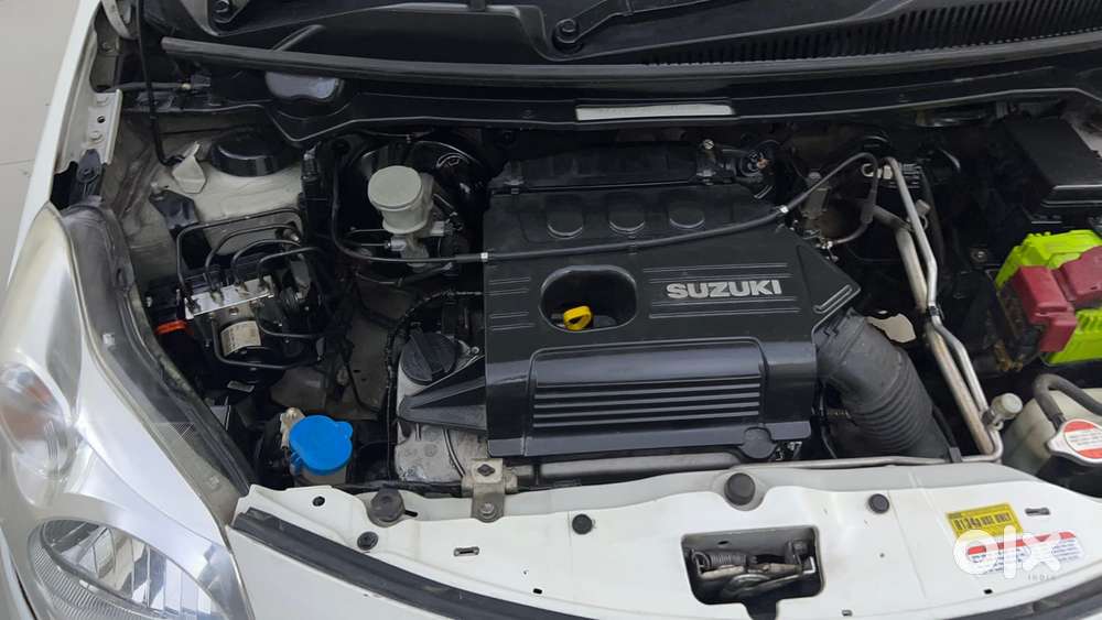 Maruti Suzuki A-star Vxi (abs), Automatic, 2013, Petrol