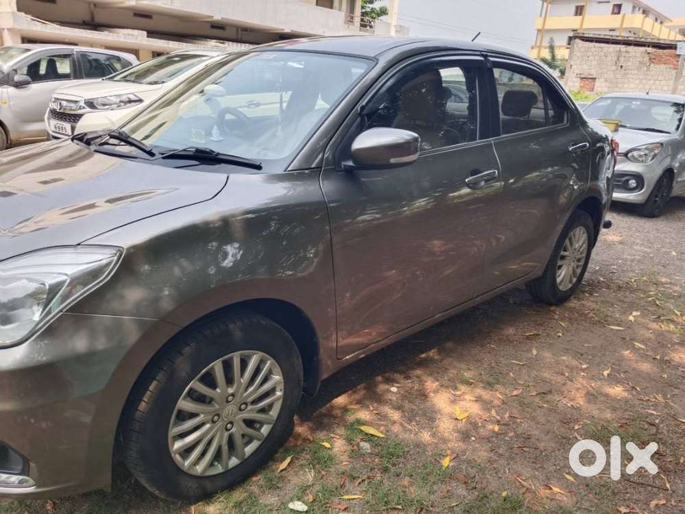 Maruti Suzuki Dzire 1.2 Zxi, 2023, Petrol