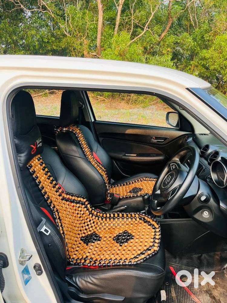 Maruti Suzuki Swift Vxi + Manual, 2018, Petrol