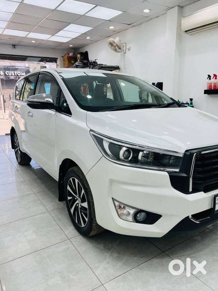 Toyota Innova Crysta 2.4 Z 7 Str, 2025, Diesel