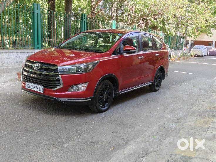 Toyota Innova Crysta Touring Sport 2.4 Mt, 2017, Diesel