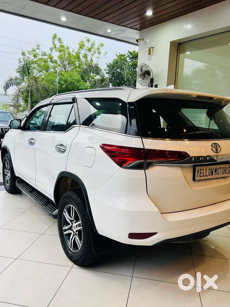 Toyota Fortuner 2.8 2wd At, 2016, Diesel