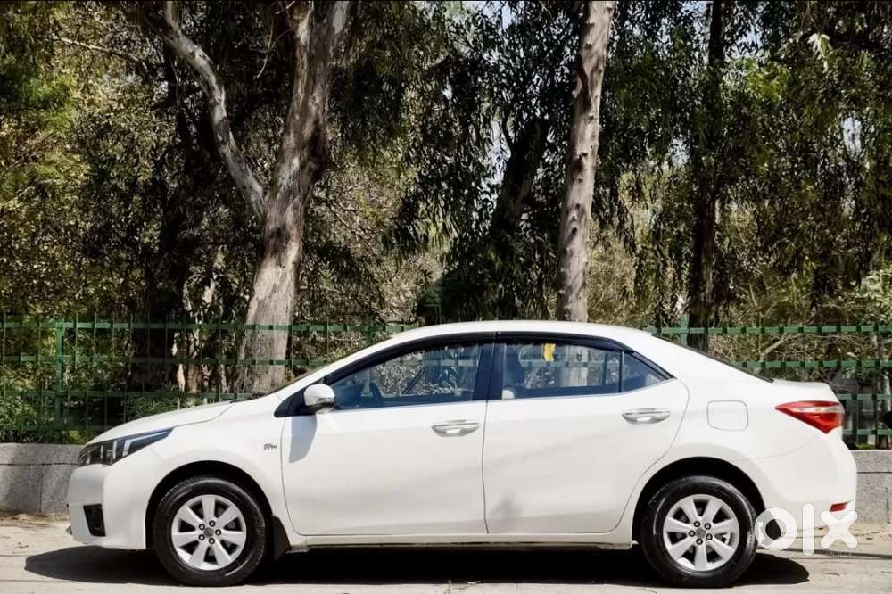 Toyota Corolla Altis 1.8 G, 2016, Petrol