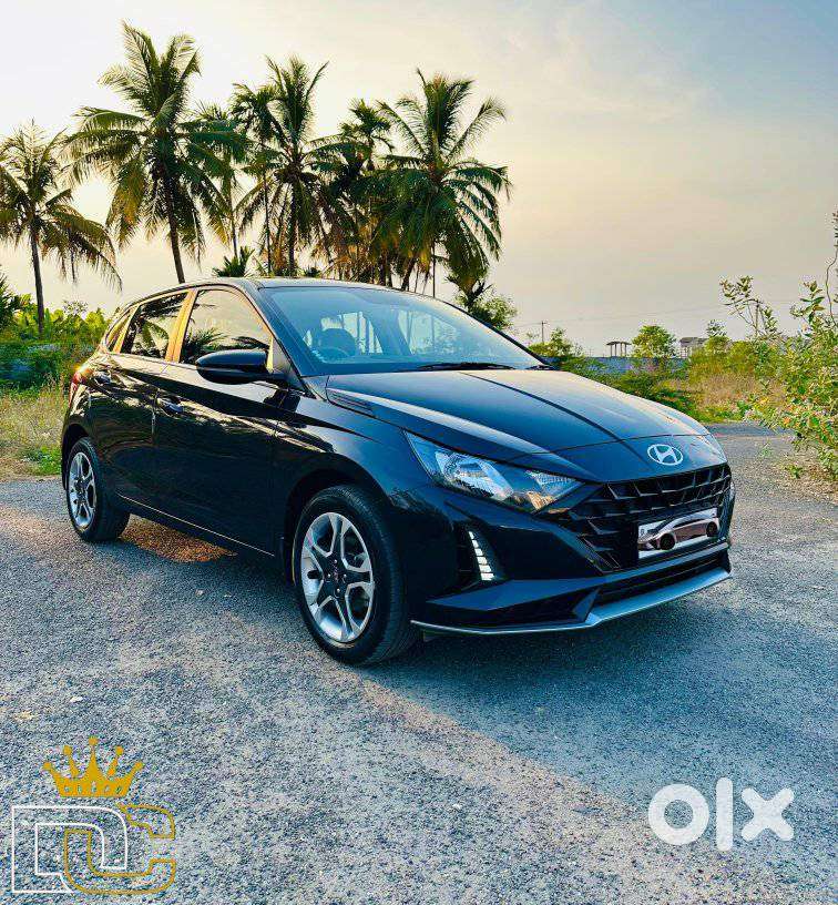 Hyundai I20 Sportz 1.2 Mt Dual Tone, 2025, Petrol