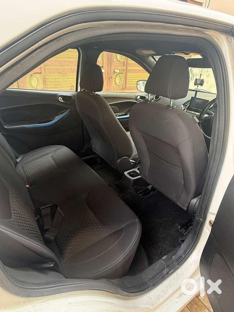 Top Model , 6 Airbag, Auto Wiper , Auto Headlamps , Abs Ebd,
