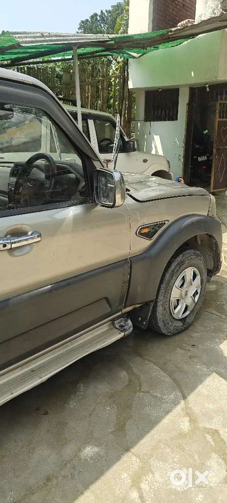 Mahindra Scorpio S2  2016
